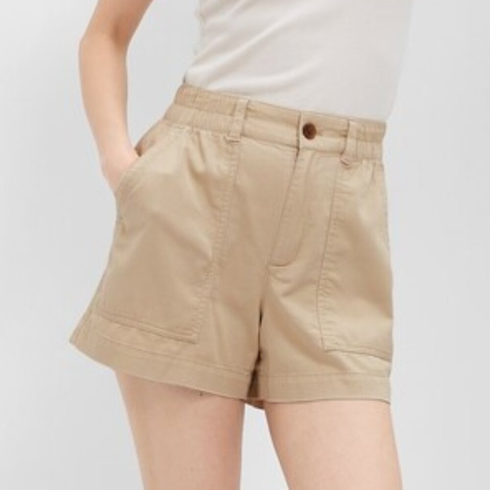 GAP 4" High Rise Sand Khaki Pull-On Utility Shorts/NWT/14